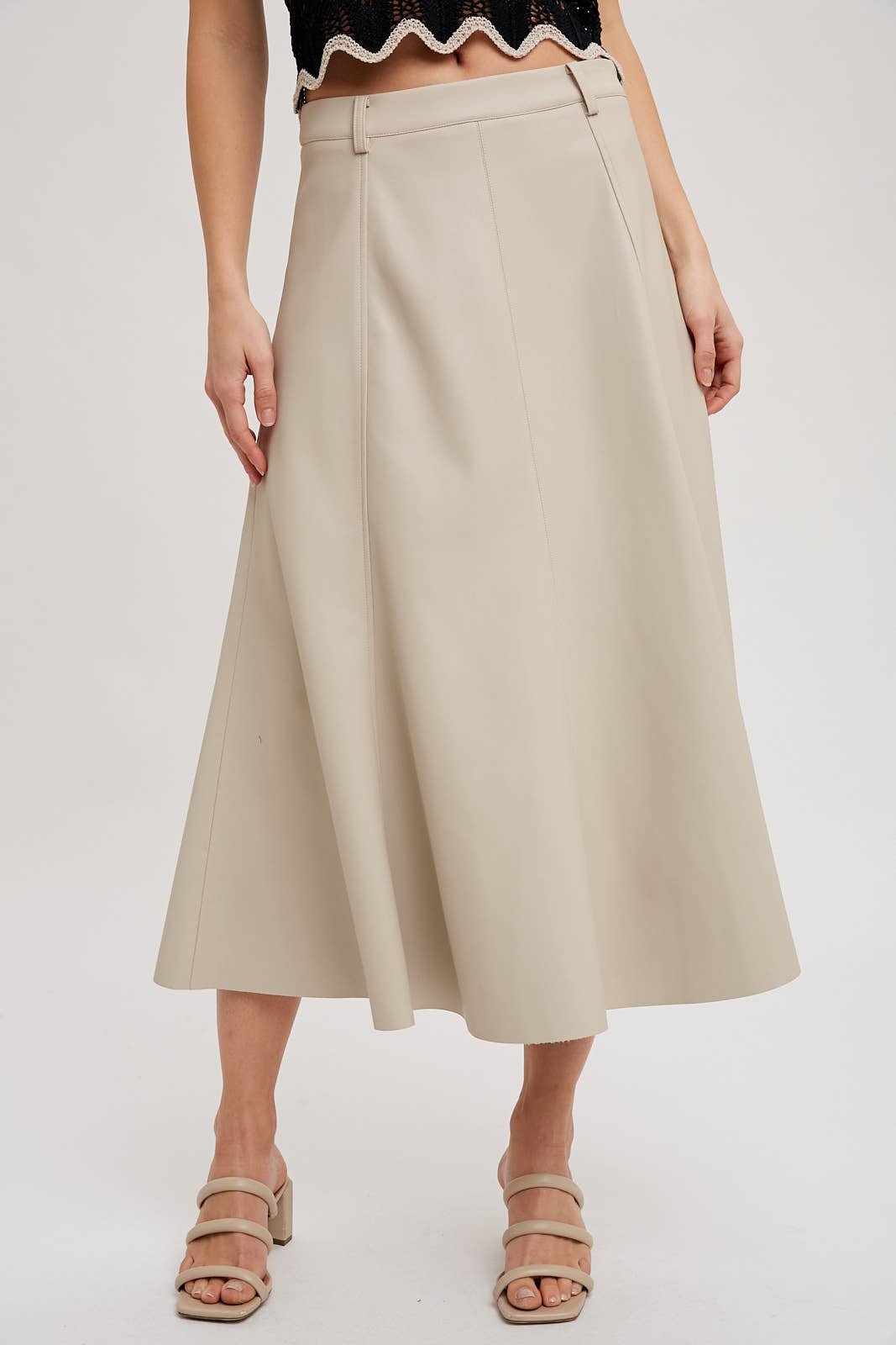 Bluivy - Wholesale Skirt - Women's - FAUX LEATHER FLARE MIDI SKIRT