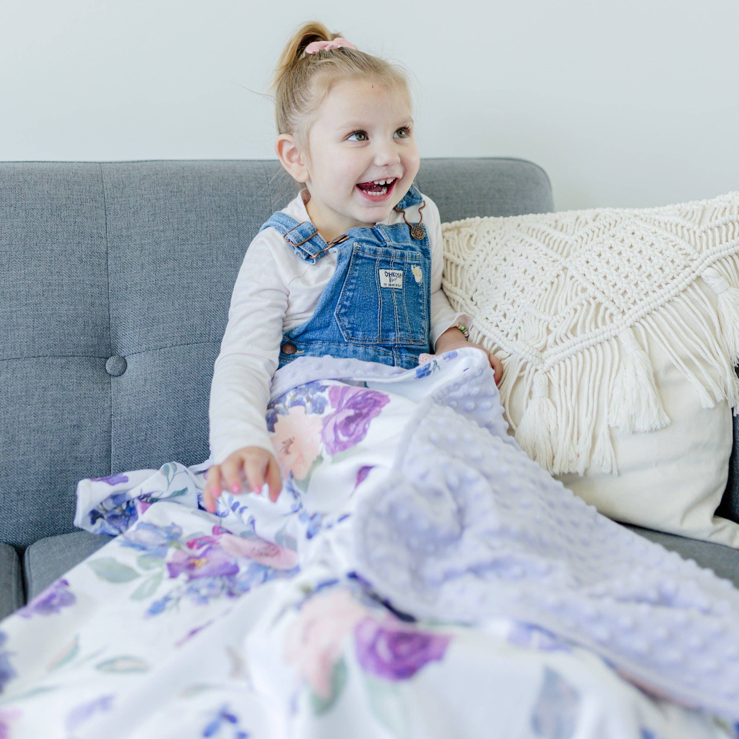 Honey Lemonade- Minky Baby Blankets and Gifts – Großhandel Bettdecke – Kind & Baby – Premium Baby- und Kleinkind-Decke — Violett & Blush Floral4