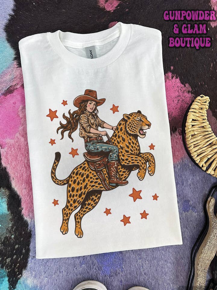 Leopard Cowgirl T-Shirt oder Rundhals-Pullover für den Großhandel von Gunpowder and Glam Boutique