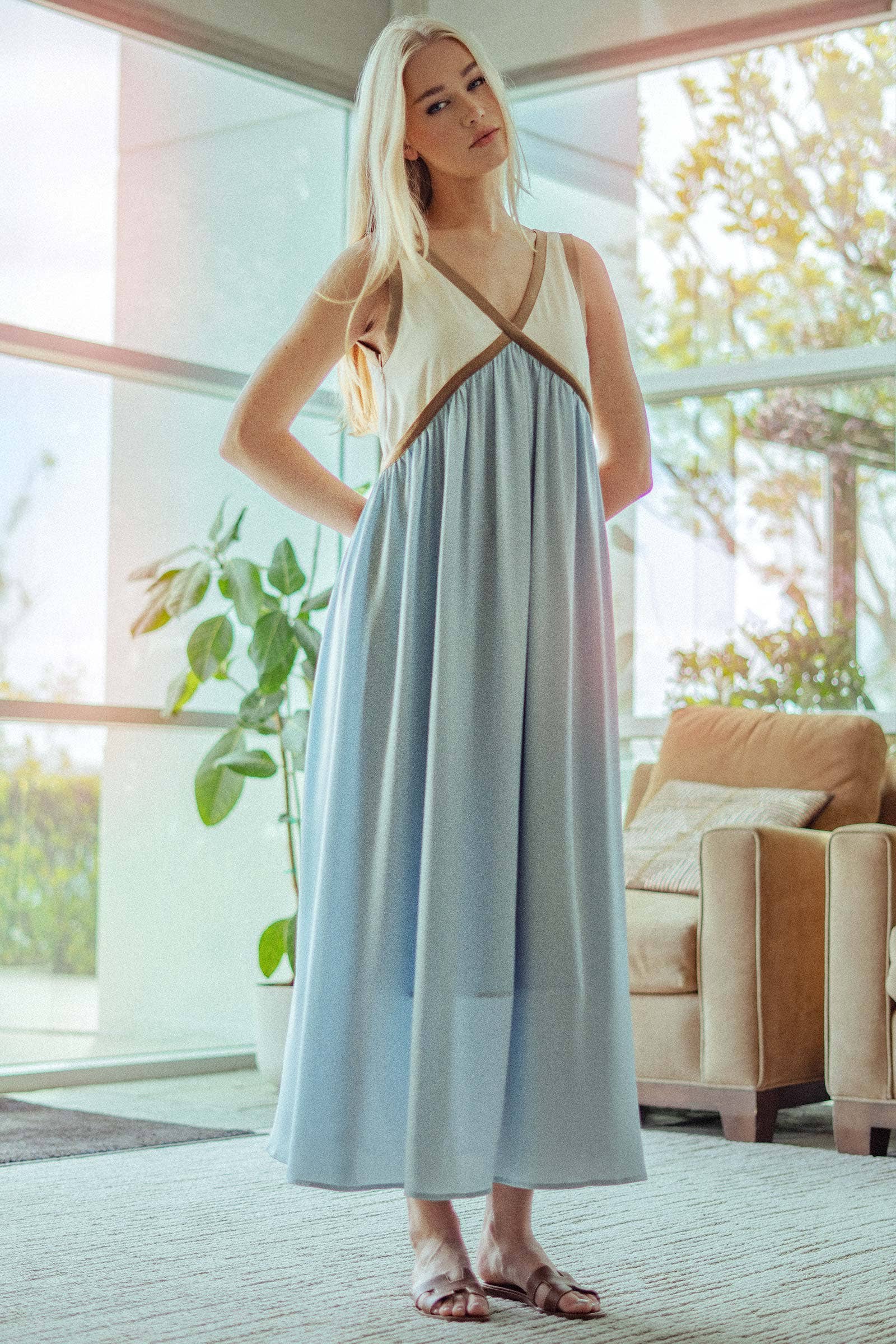 Urban Daizy - Wholesale Dress - Women's - Contrast Piping Empire Waist Dress18