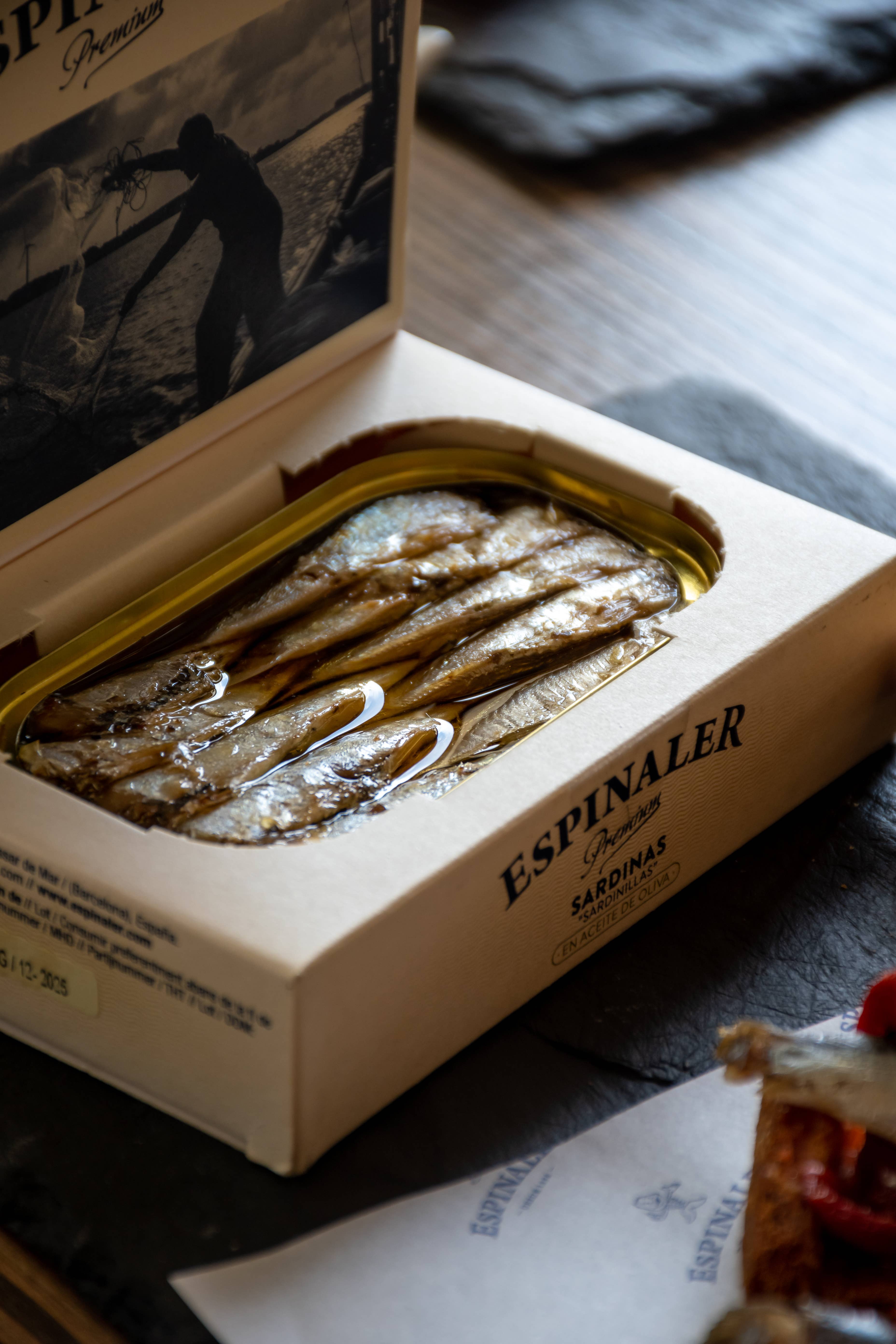 ESPINALER 1896 S.L - Wholesale Tinned Fish - SARDINILLAS ESPINALER PREMIUM RR-125 20/25 Olive Oil1