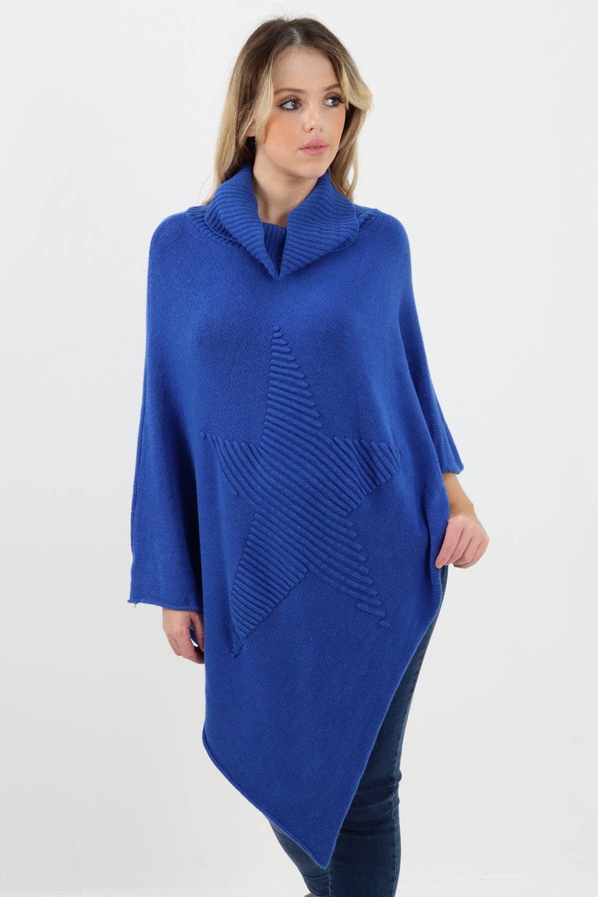 Miss Bold – Engroshandel Poncho - Dame – Italiensk strikket lagenlook poncho med stjernemønster og rullekrave40