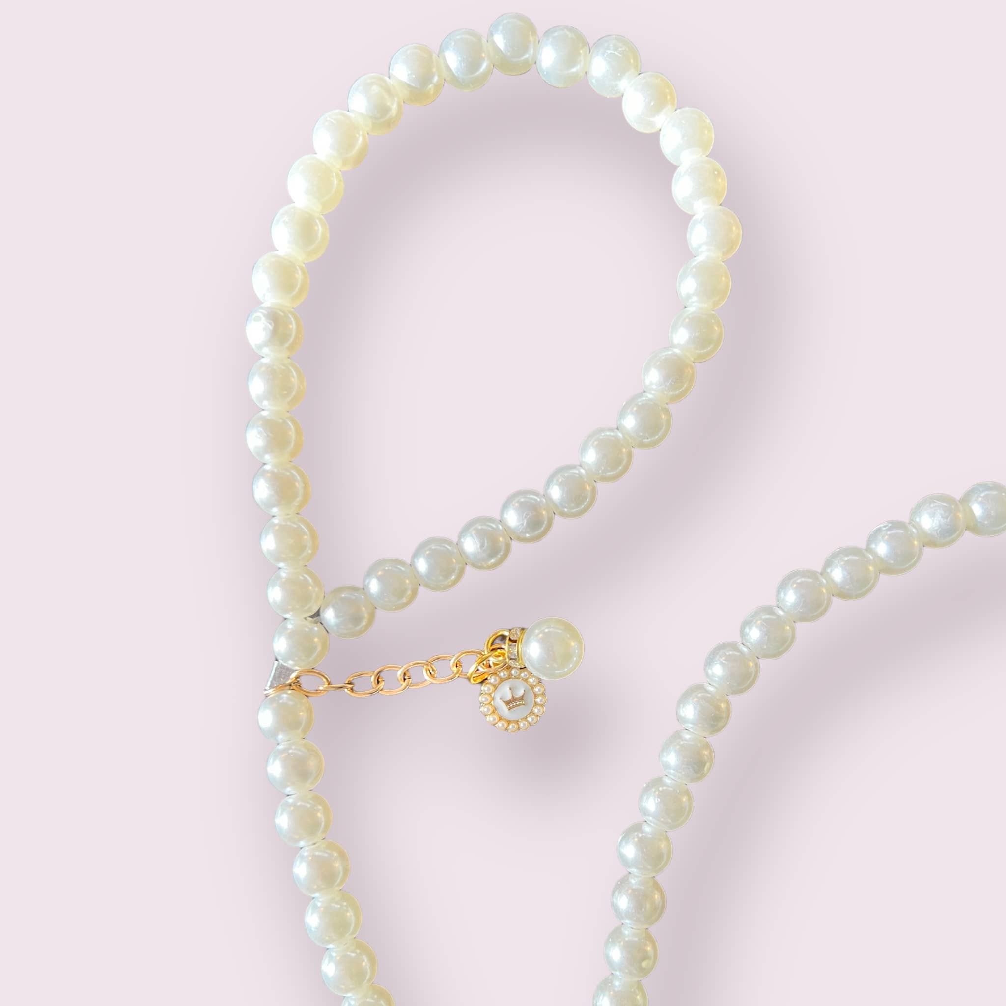 Bark Fifth Avenue – wholesale Pet leash – Dog – Princess in Pearls Leash2