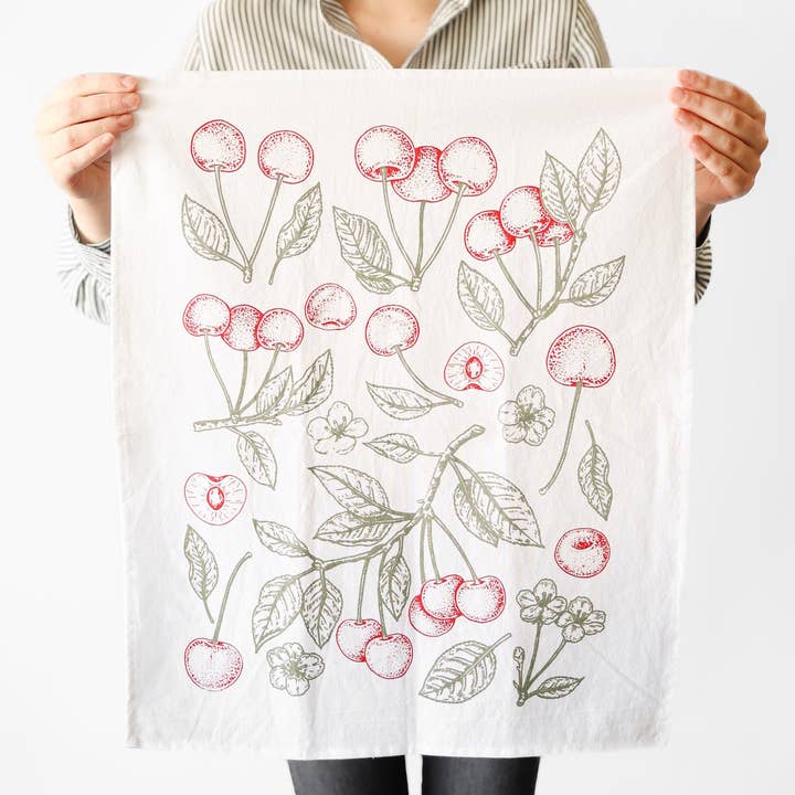 Highland Ridge | Handmade Home Decor - Wholesale Theedoek - Cherry theedoek1