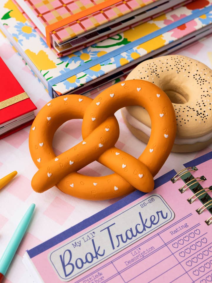 Feel Better De-Stress Ball, Pretzel for wholesale by Ban.do