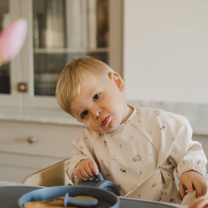 Micasso & Co - Wholesale Apron - Kids - Long-sleeve bib with integrated pocket13