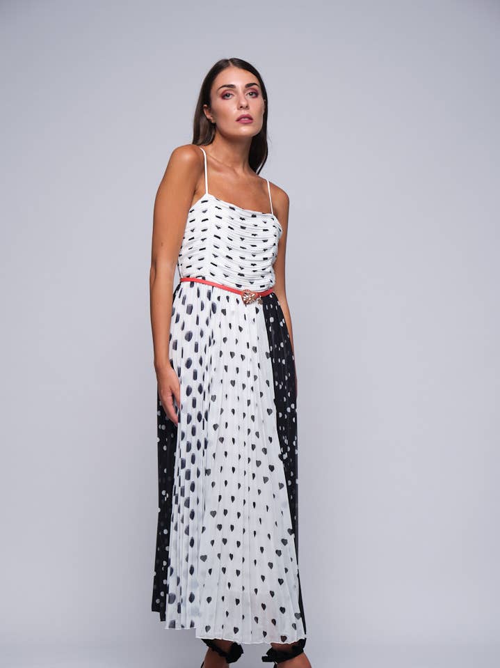 Abito con plisse e stampa a pois e cuori per la vendita all'ingrosso da parte di Miawhitemilano