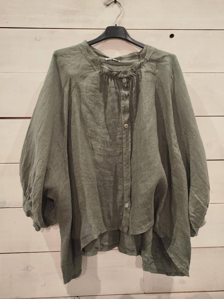 REF-83619 Blouse for wholesale by Linos y Textiles