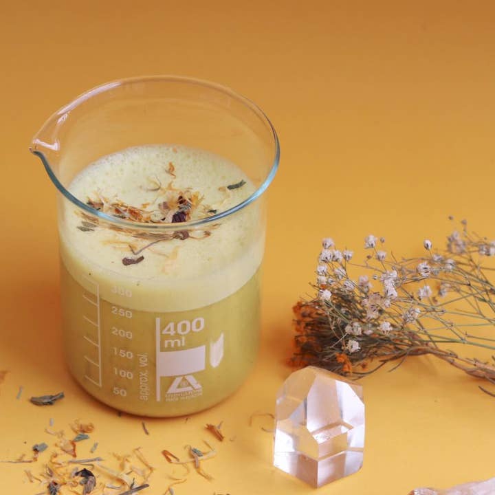 Wunder Workshop – wholesale Powdered health drink – Golden Mylk - turmeric latte mix ginger/cardamom (100g)1