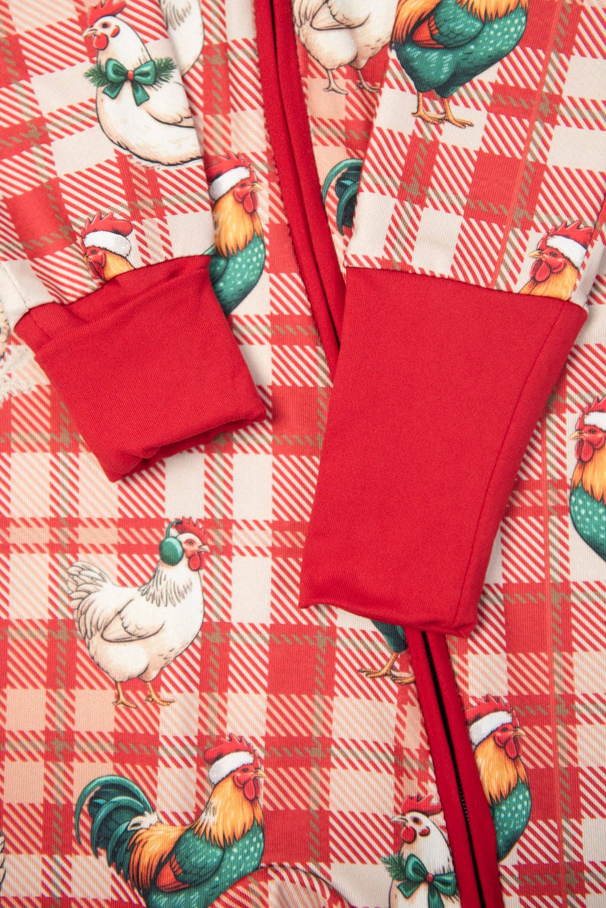 American Farm Company – wholesale Sleepsuit – Baby – Christmas Chickens Plaid Baby Zippy8