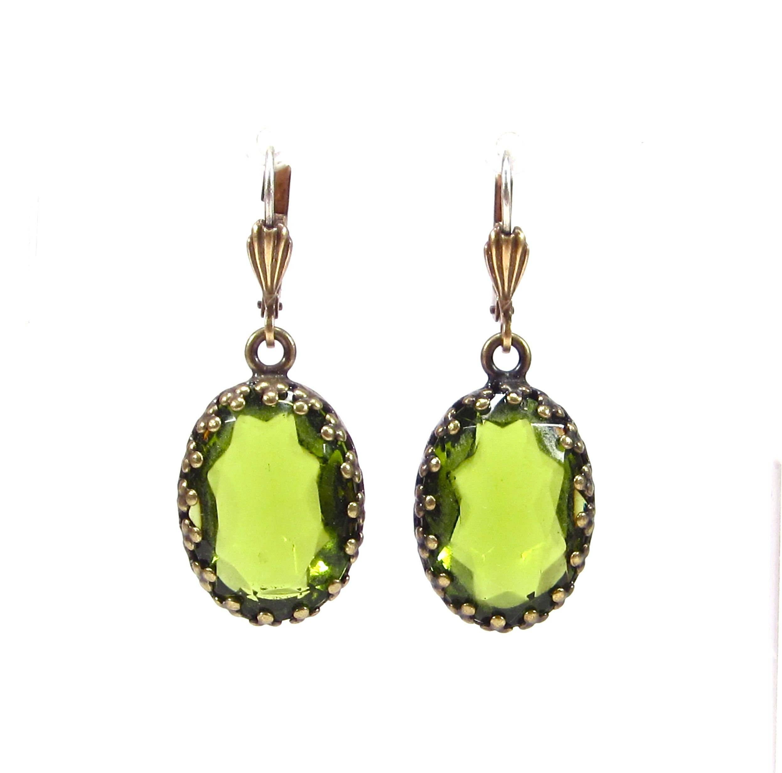 SoHo Schmuckmanufaktur - Wholesale Dangle Earrings - Vintage Bohemia Oval Glass Earrings In Olivine