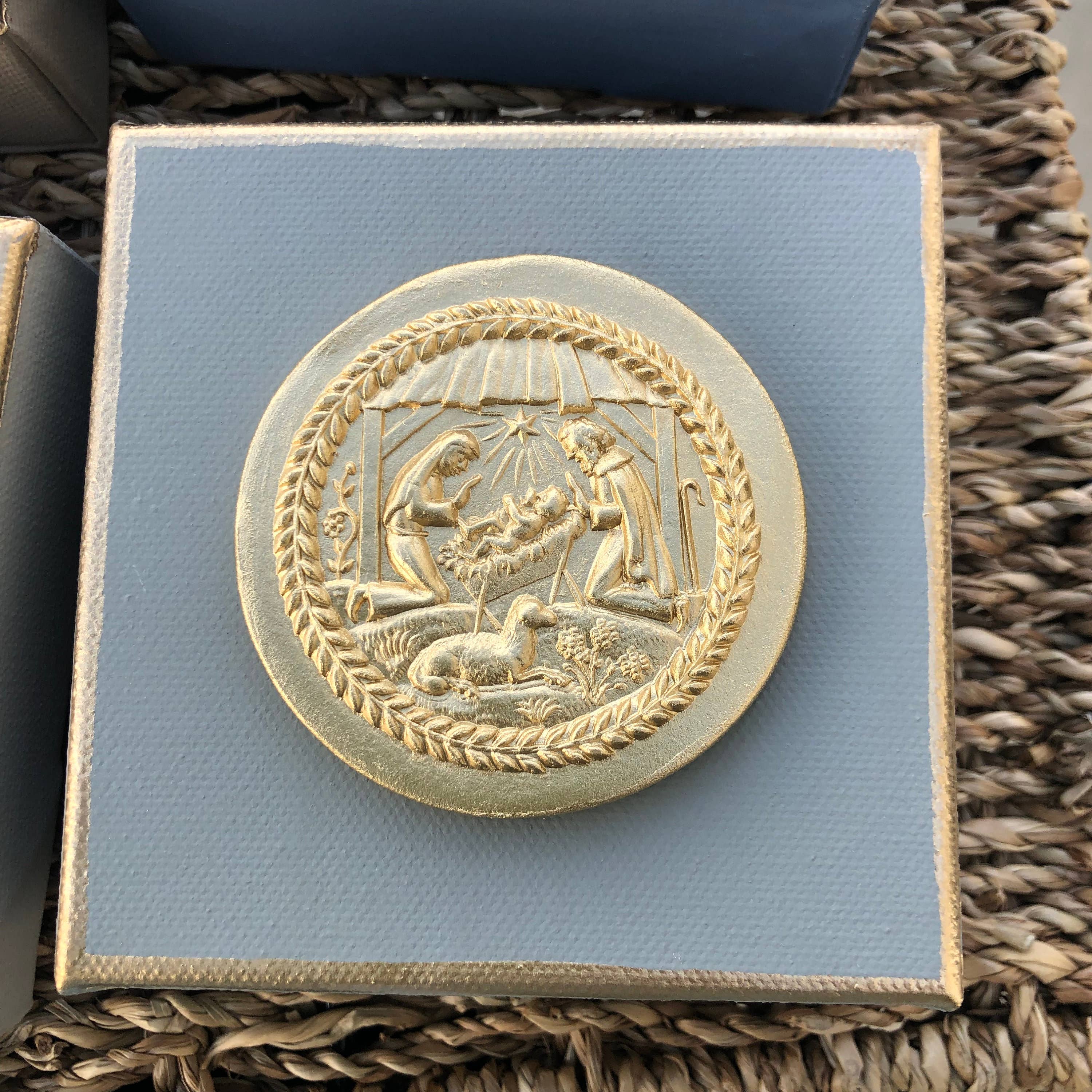 Place of Grace Designs - Vente Crèche de Noël - Toile en taille-douce de la Nativité | Art taillé en plâtre | Christian2