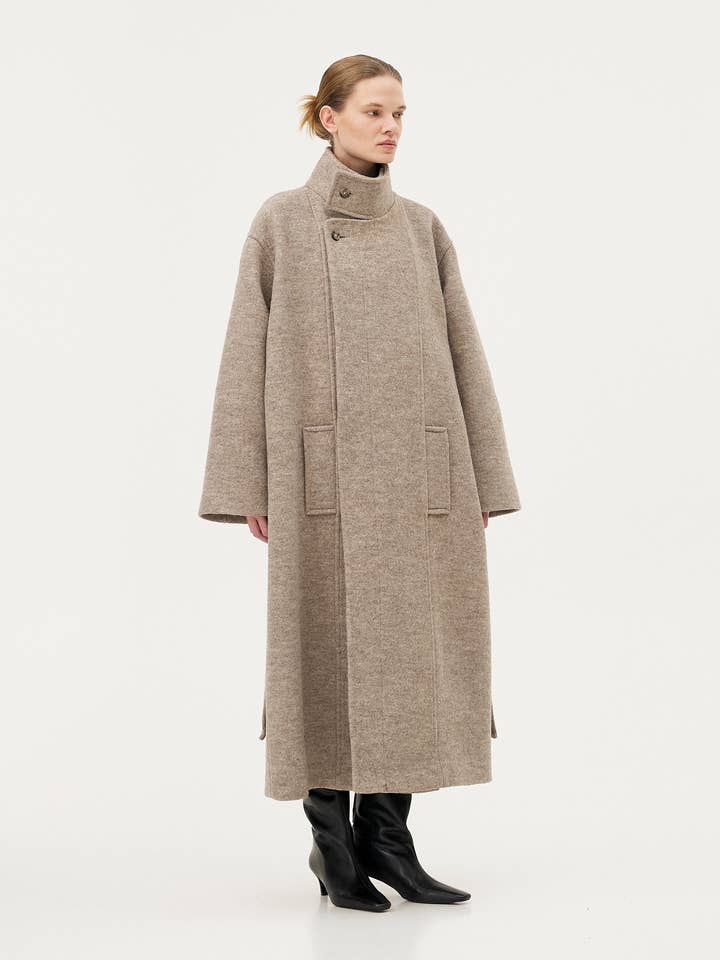 NOYOCO - Wholesale Coat - Women's - Hera Sand Coat5