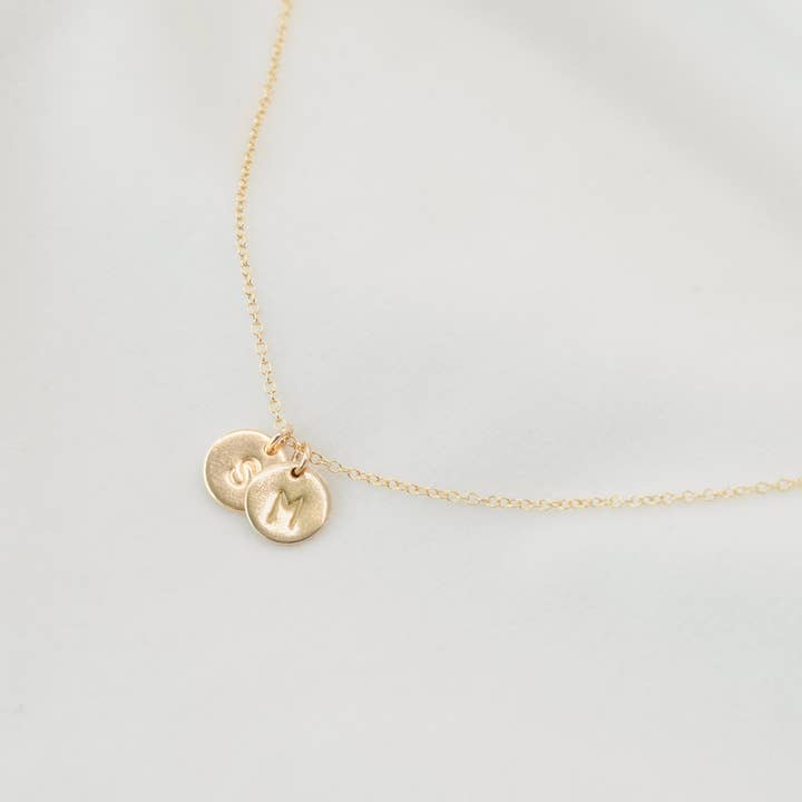 PETITE GOLD – Großhandel Kette mit Anhänger/Charm – Münz-Anhänger