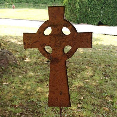 Estaca de jardim cruzada estilo celta ou penduramento de parede (opção) por atacado de Rustica Ornamentals