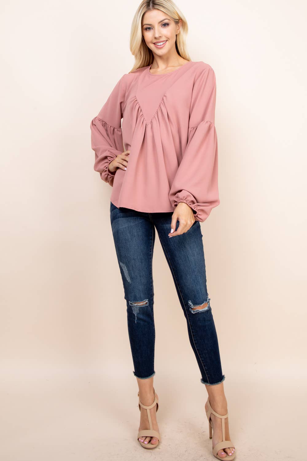 Saints & Hearts - Wholesale Blouse - Dames - ST3170A PAARSE GEWEVEN TOP MET V-DETAIL5