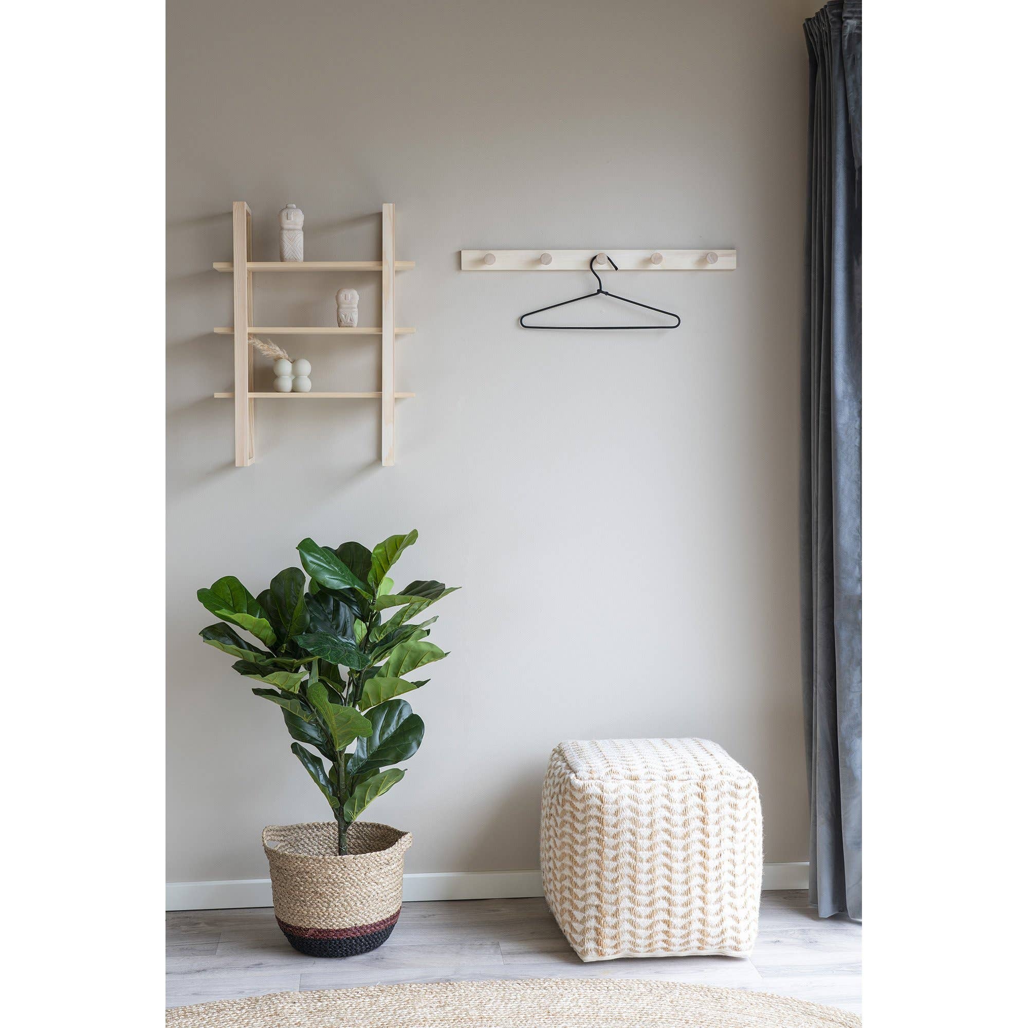 Natural Abano Coat Rack for wholesale on Faire1