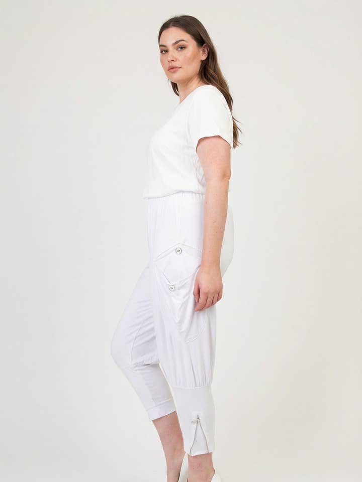 Pantalon jogging blanc grande taille (B82) pour la vente par Pomme Rouge Paris