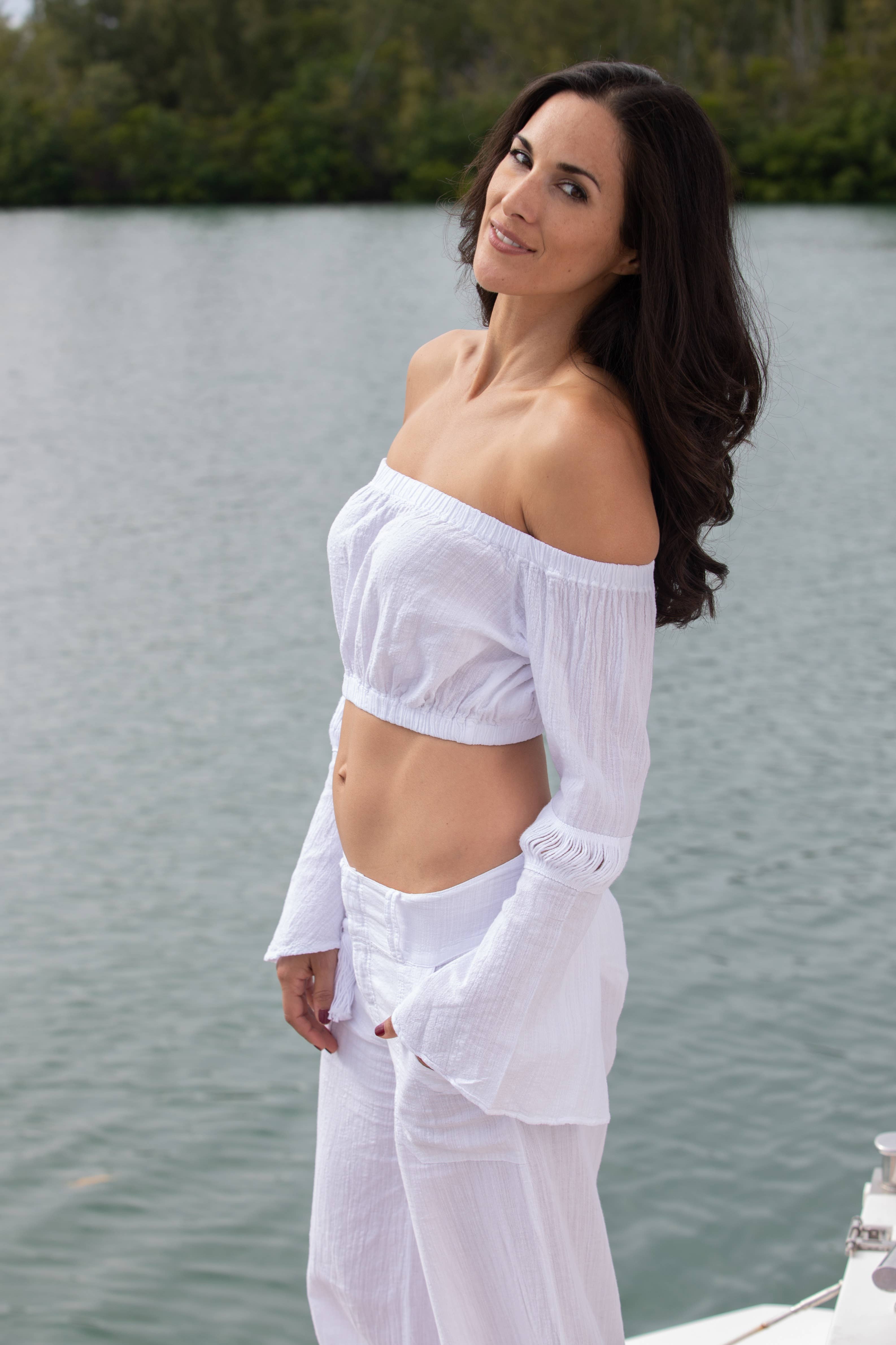 Cotton Natural - Wholesale Blouse - Women's - Flare Off-Shoulder Top2