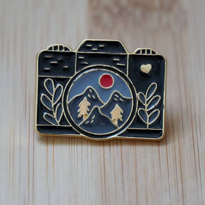 Missh Shop - Wholesale Lapel Pin/Button - Enamel pins35