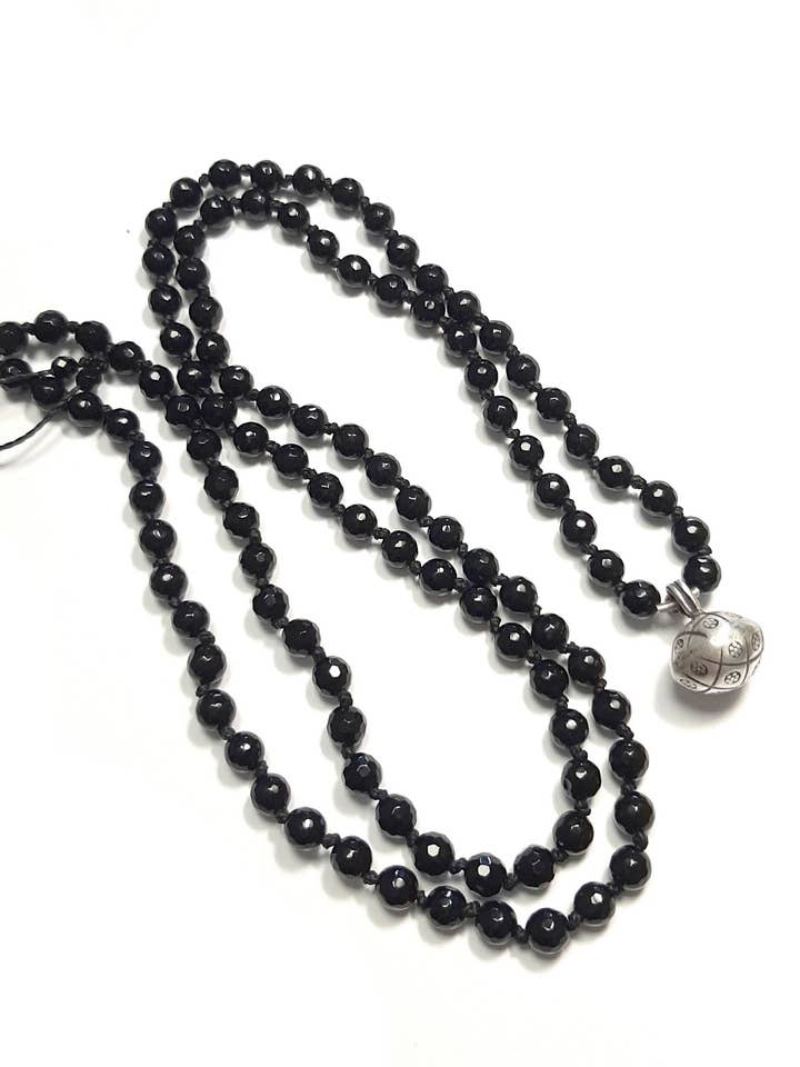 Mala de 108 perlas de ónix y llamador de ángeles, plata 925 para venta al por mayor de Andréa Chereau