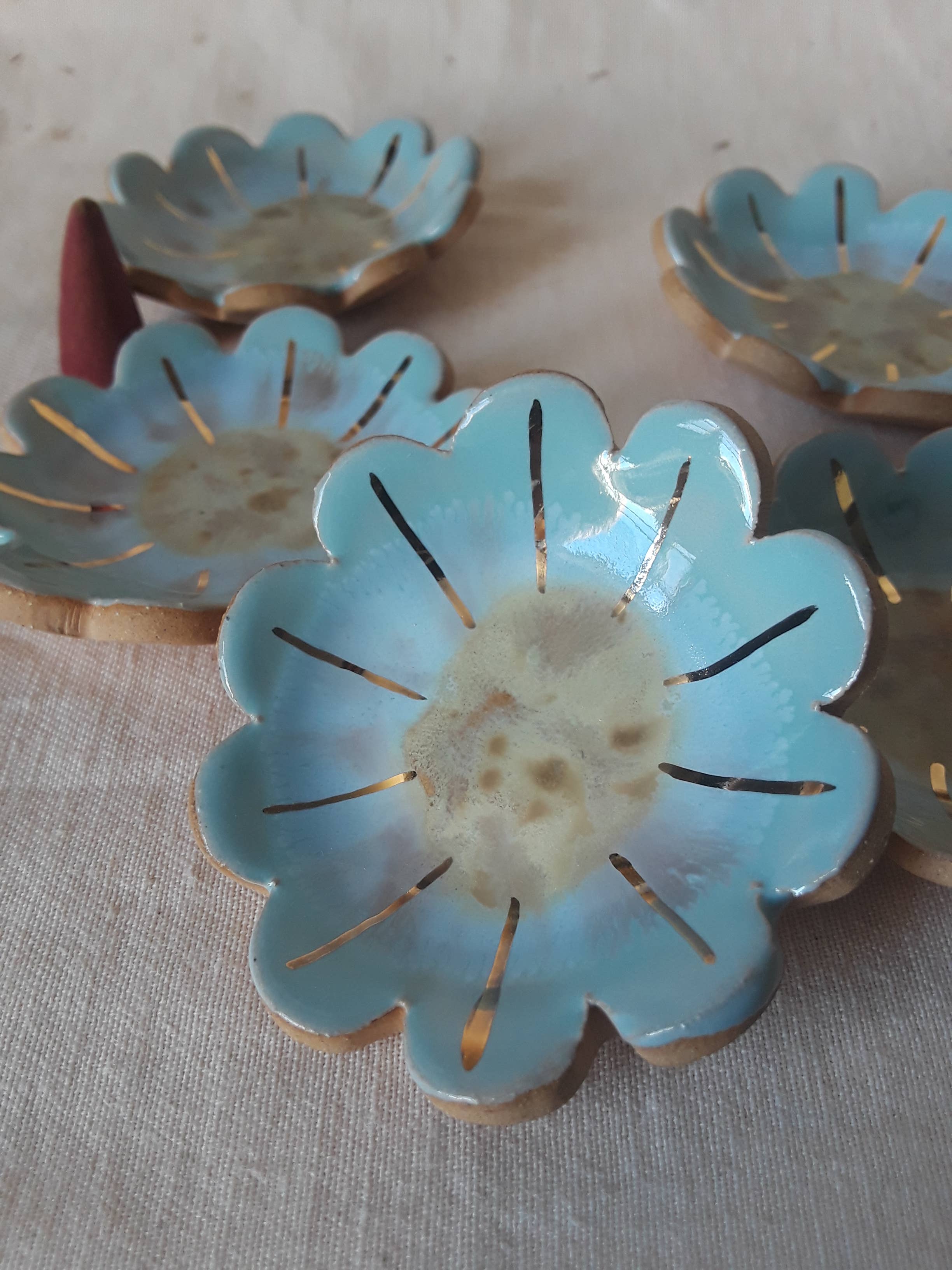 CURIOUS CLAY - Vendita all'ingrosso Portagioie - Piatto anello piccolo fiore4