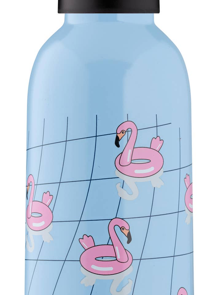 Flamants roses pour la vente par Mama Wata