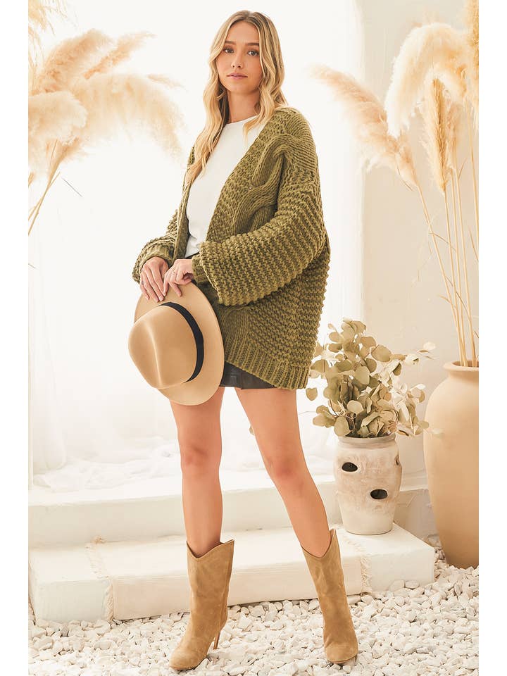 Bluivy - Wholesale Cardigan - Women's - CHUNKY CABLE CARDIGAN