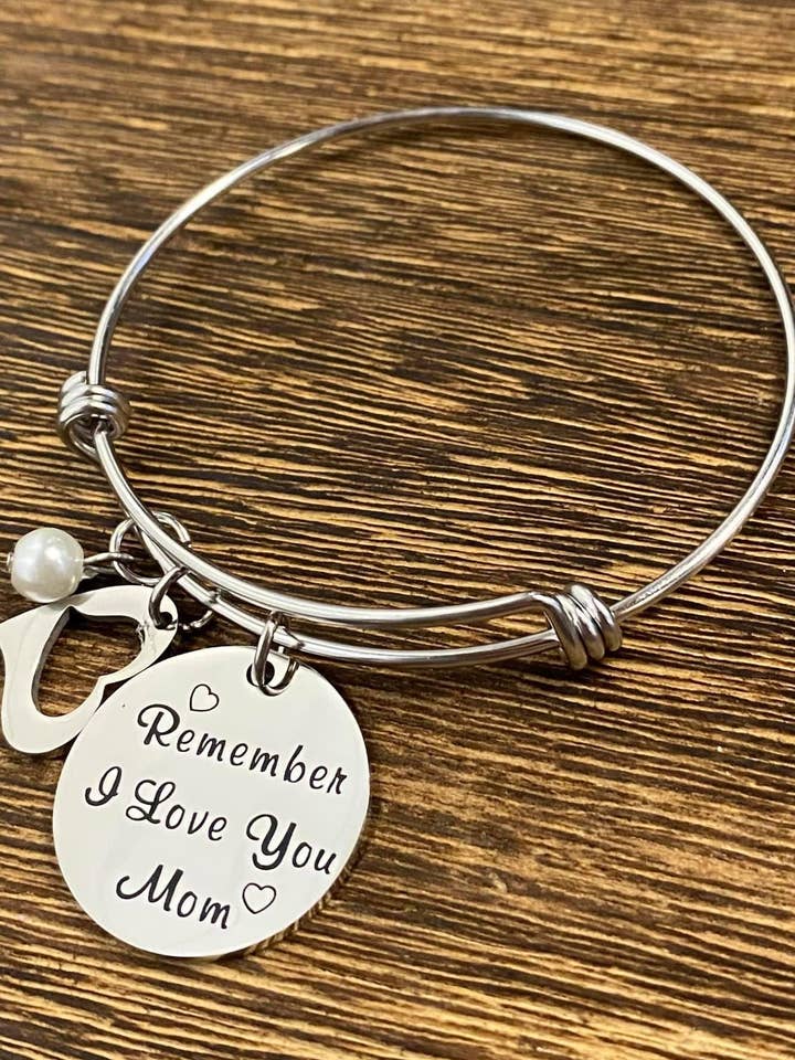 Remember I Love You Mom Bracelet for wholesale by Briano Wholesale