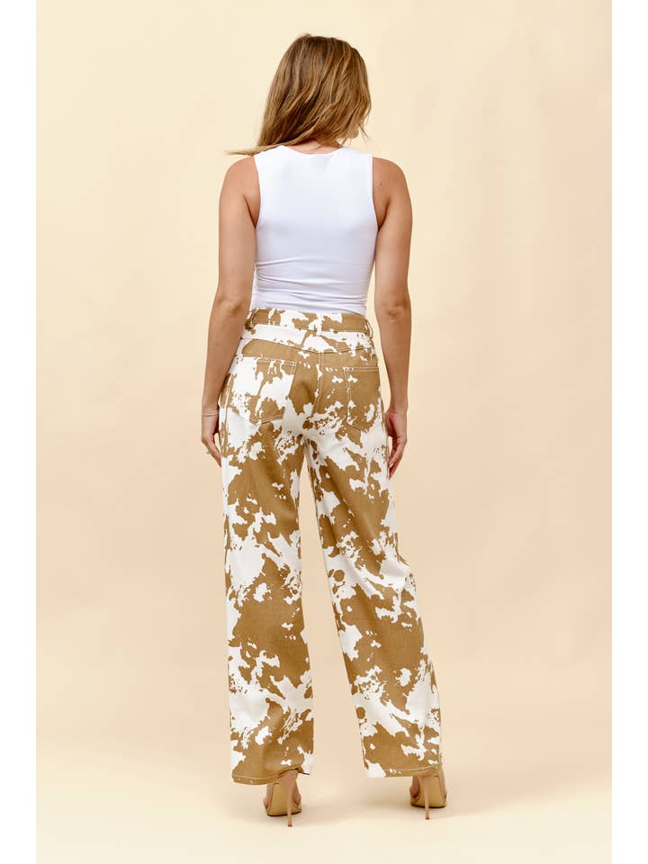 Light Beige Cow print denim straight leg jeans for wholesale on Faire7