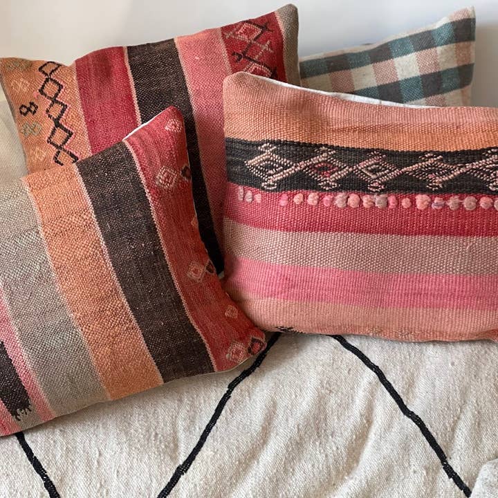 NOMAD BY LIV - Wholesale Throw Pillow Cover - Nomad by LIV - handgemaakte Kilim Kussenhoezen, kleurrijk
