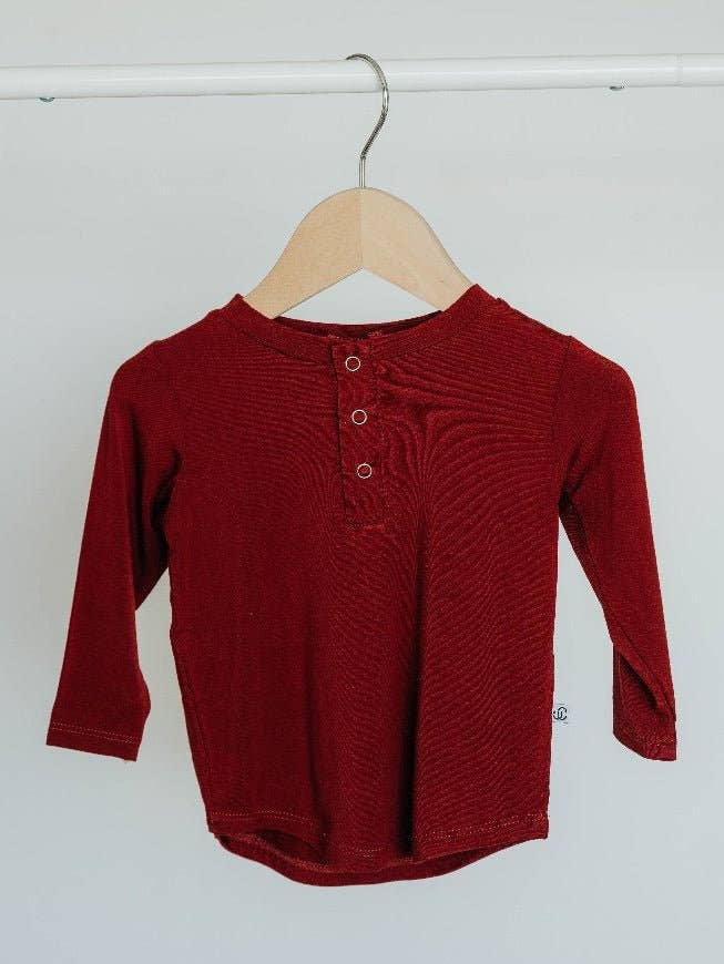 Henley de manga larga - Redwood para venta al por mayor de Jettson Cole LLC