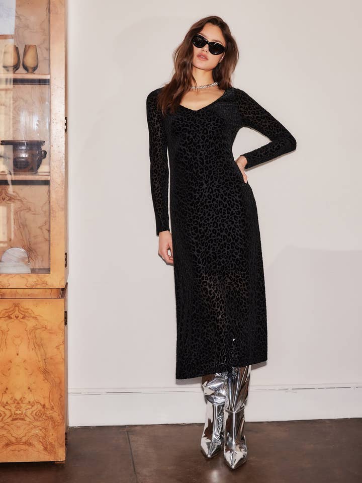 Julia Velvet Burnout Dress for wholesale by Fifteen Twenty