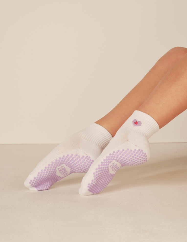 LUCKY HONEY - Wholesale Socks - Women's - The Harlow Grip Sock33