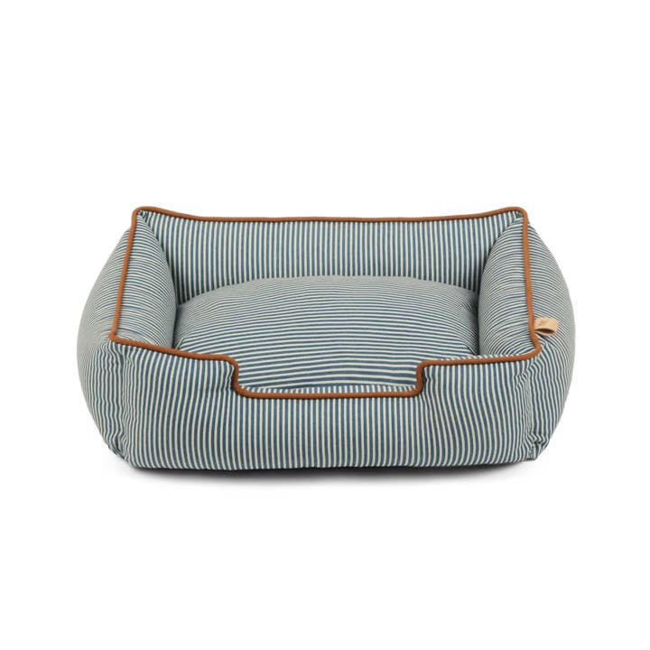 P.L.A.Y. Pet Lifestyle and You - Wholesale Pet Bed - Dog - Mahattan Lounge Bed - The Tribeca