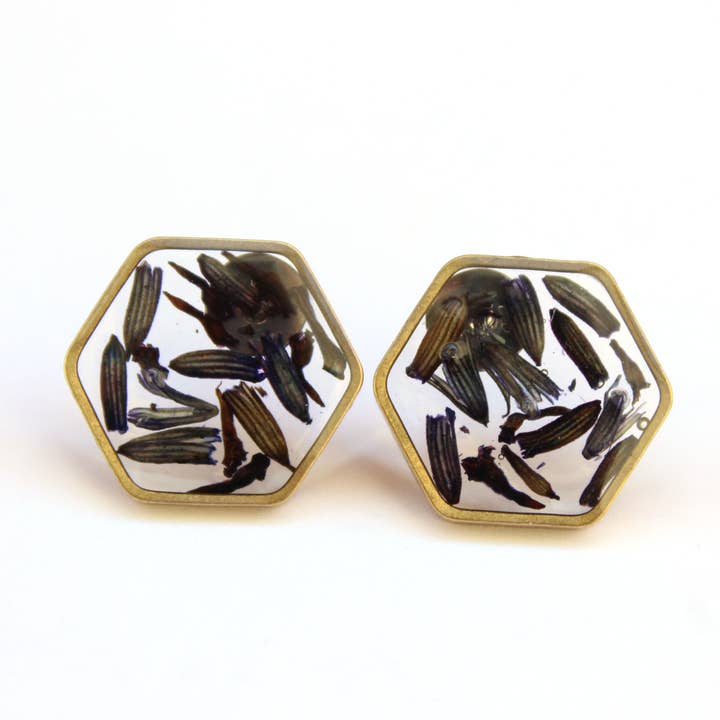 Lavendel Ohrstecker, Hexagon für den Großhandel von Wild Poppy