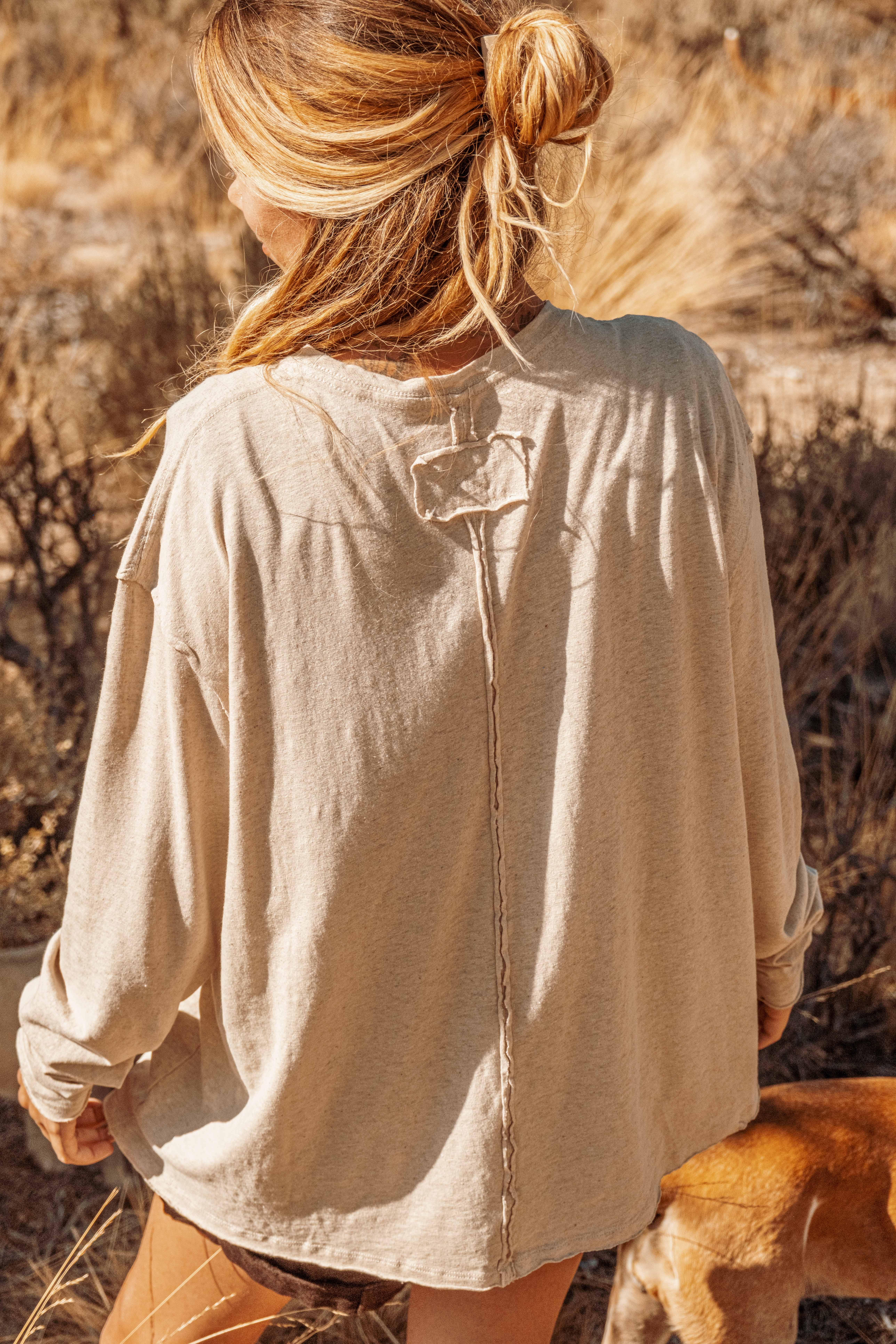 Canapa non sbiancata T-shirt a maniche lunghe in cotone biologico di canapa Blank Eco Unisex in vendita all'ingrosso su Faire7