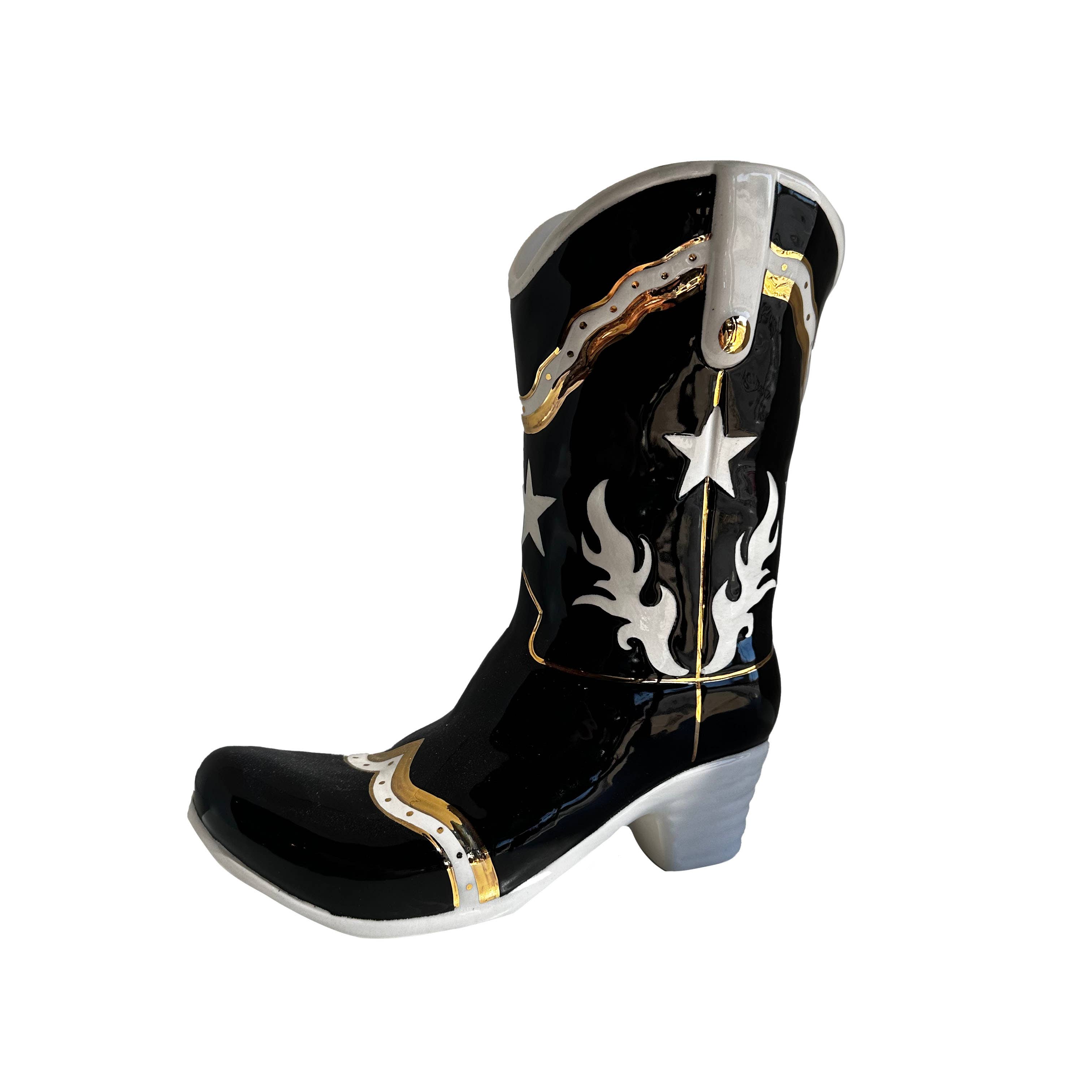 Lo Home | Ruby Clay - Wholesale Vase - Single Tone Cowboy Boot Vase5