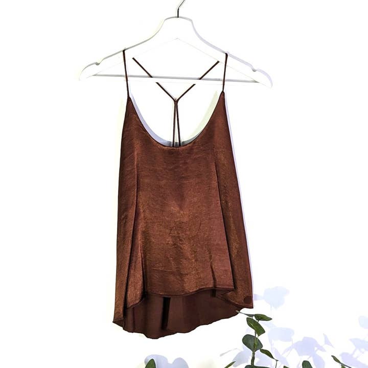 Tempest Designs – wholesale Camisole – Women′s – Satin feel viscose spaghetti strap back cami top (S)3