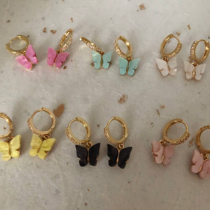 Boucles d'oreilles papillon en or Boucles d'oreilles papillon Boucles d'oreilles créoles en pour la vente par Roshni Desai & Things