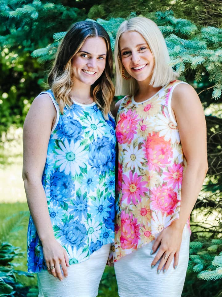 3170 - Ærmeløs Mesh Overlay Kjole for engroshandel hos Laura Hlavac