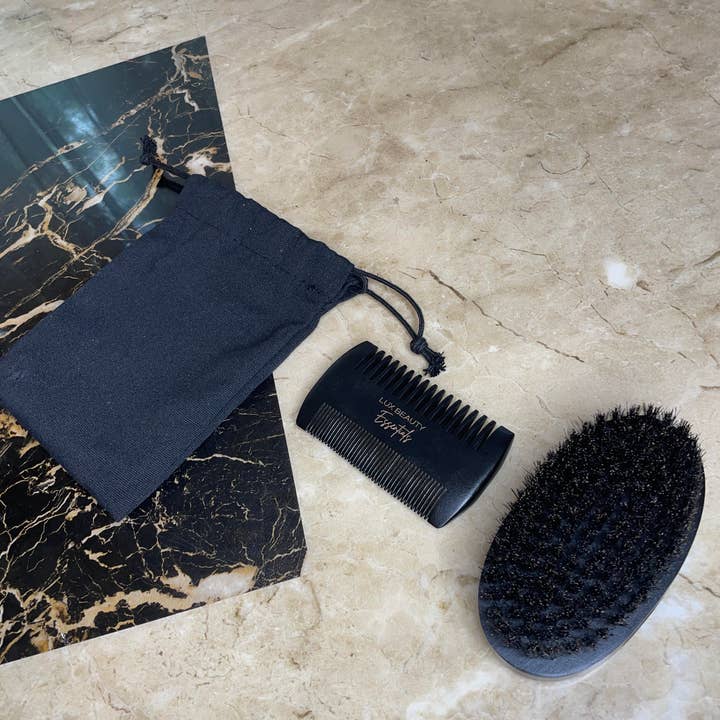 Lux Beauty Essentials Ltd - Wholesale Beard Brush/Comb - Lux Beard Brush and Comb Set4