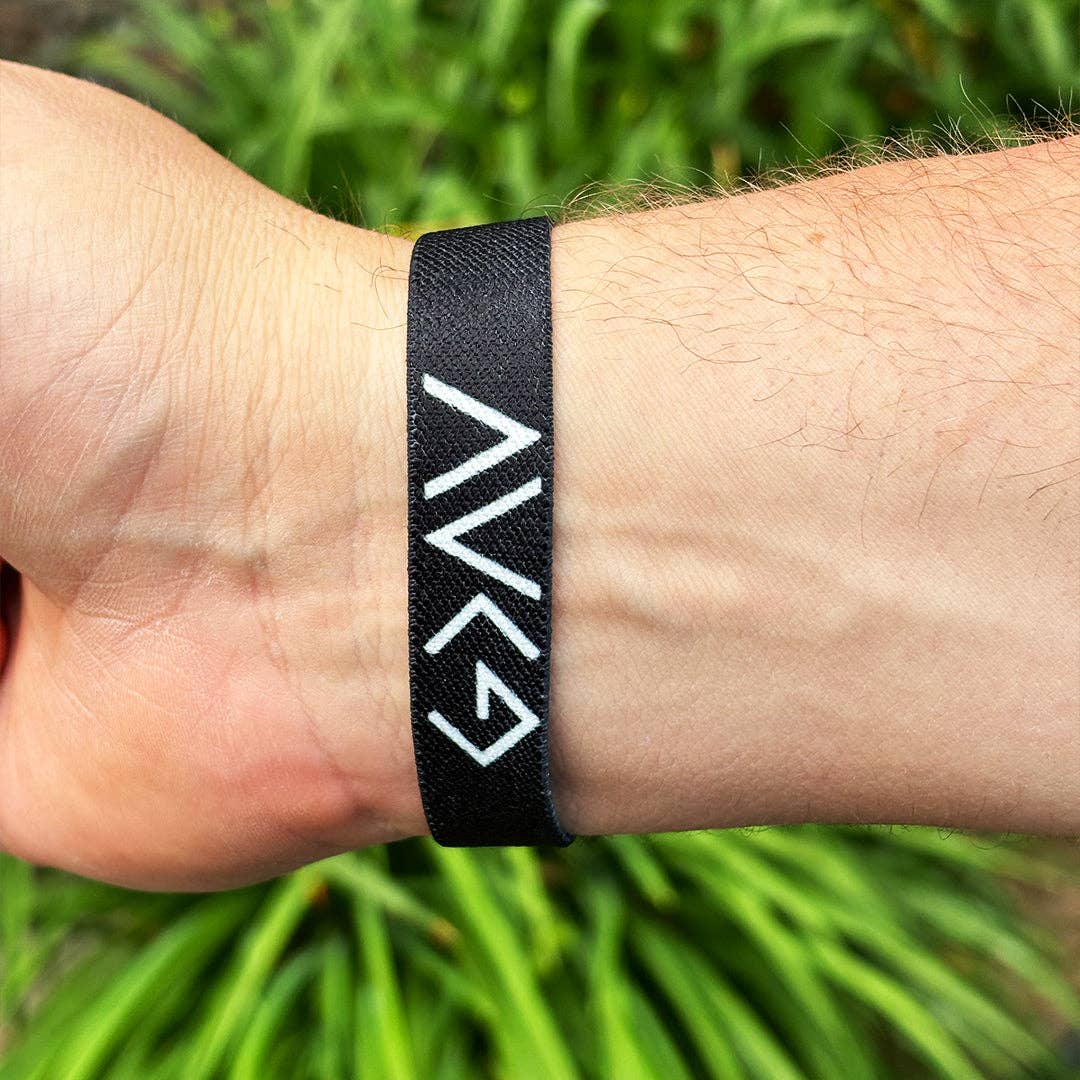 Free Luma - Vente Bracelet tissé/tressé - Bracelet verset biblique NFC Dieux plus grands que les hauts et les bas3