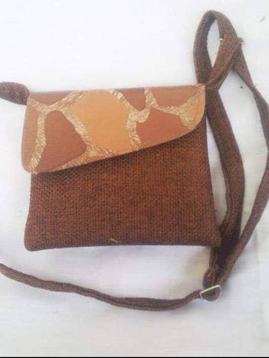 Bolsas marrones africanas Masai masaai maasai hechas a mano con envío gratis a todo el mundo. para venta al por mayor de Delight merchants