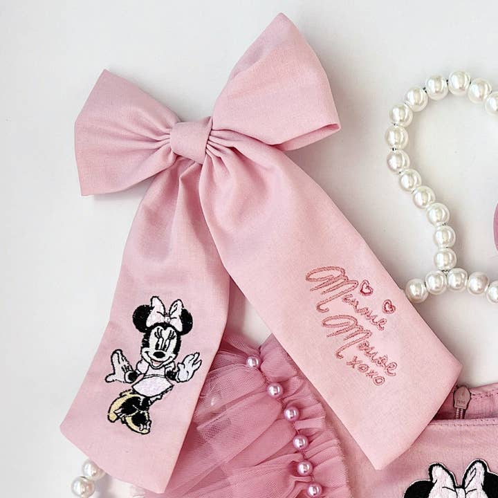 Minnie Mouse signaturbue for engroshandel hos Bebe Theory