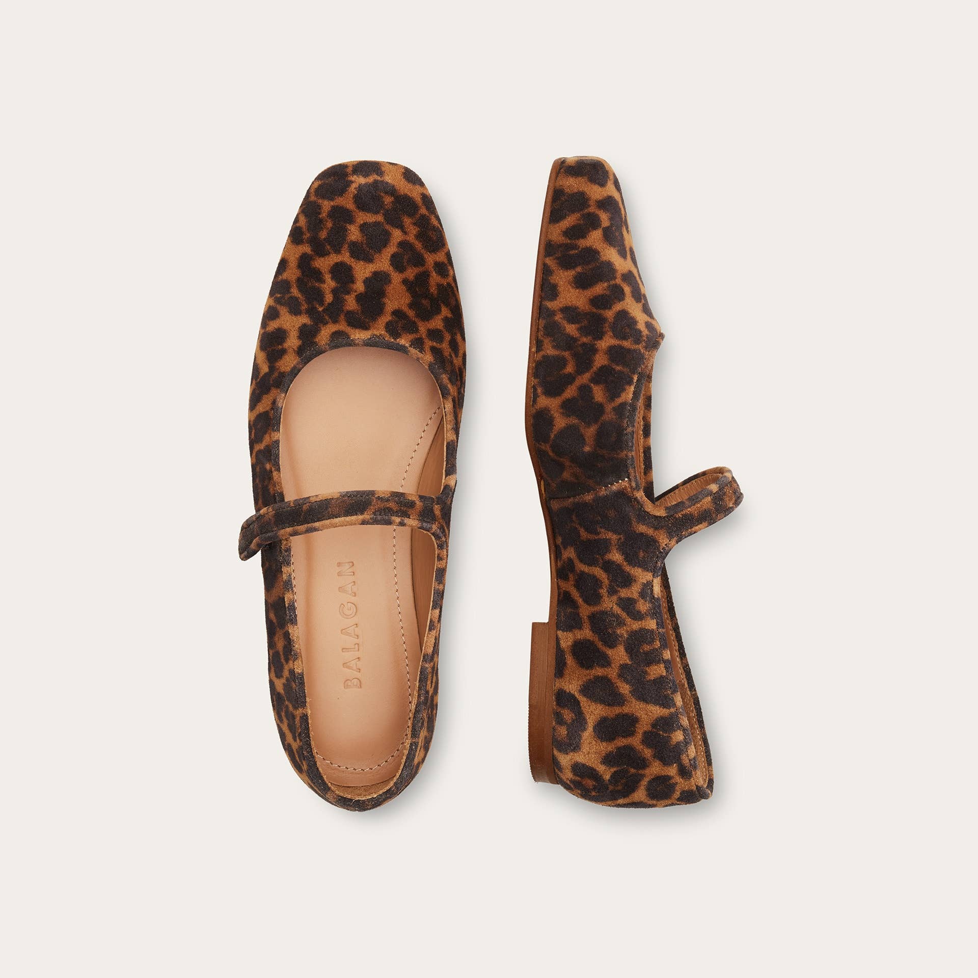 mokka Pass Ballerina, pattern velvet for wholesale on Faire8