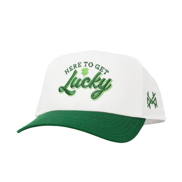 Hier om de Lucky Trucker Pet te krijgen voor wholesale door The Mad Hatter Co