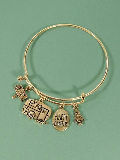 Bracciale rigido Happy Camper Charm per la vendita all'ingrosso da parte di TheTizana