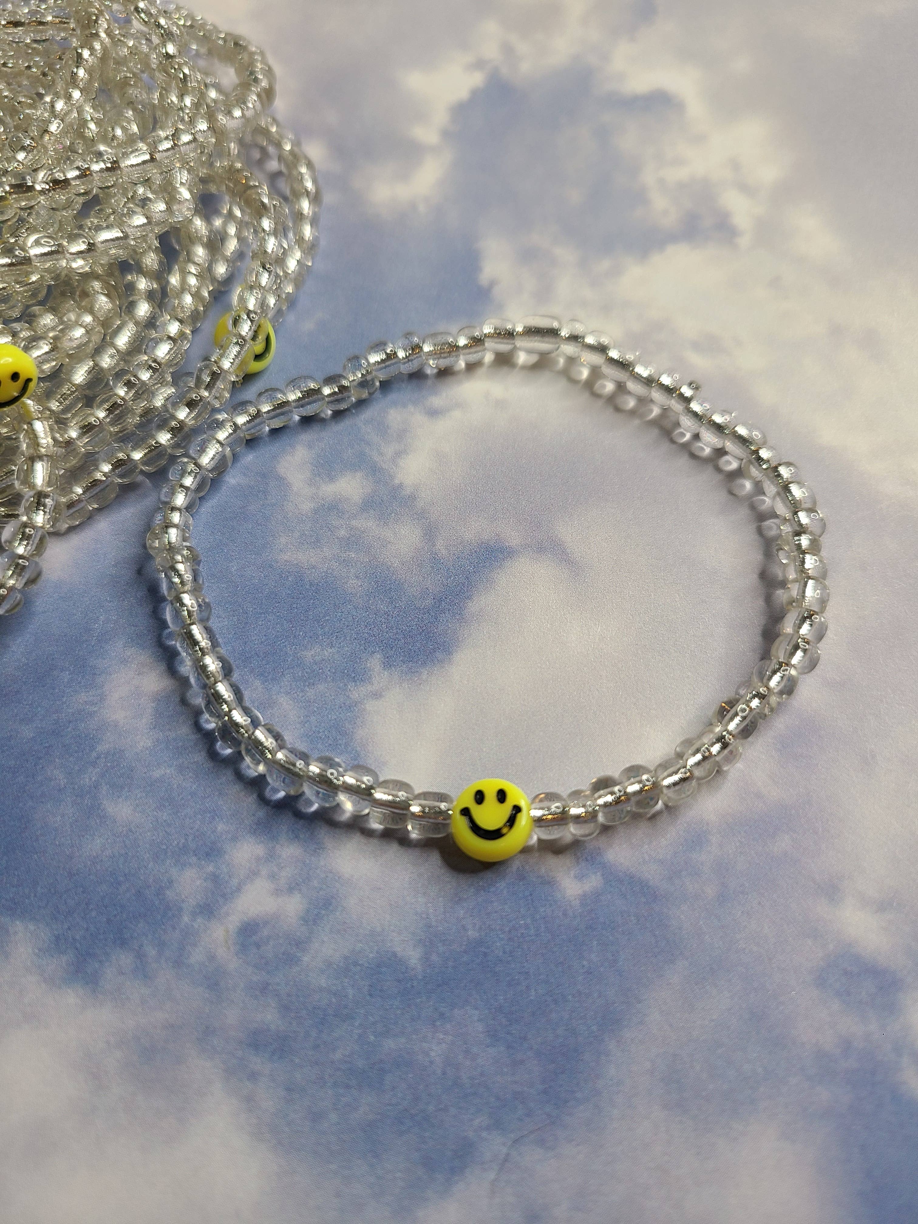 Doohickies & Such - Vente Bracelet de perles - Bracelet Smiley Face, bracelet des années 90, cadeau de motivation1