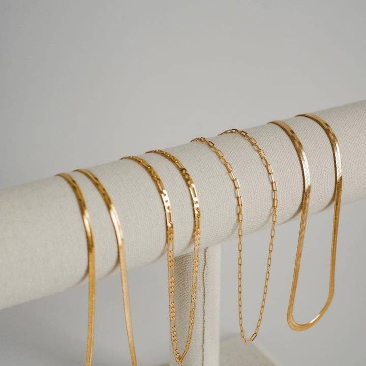 Sydney Rose Co. - Wholesale Link & Chain Necklace - 3mm Figaro Chain6